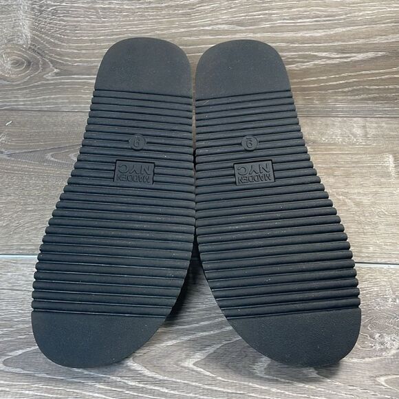 Steve Madden NYC Women’s Sz 9 Double Buckle Black Hook & Loop Slingback Sandals - Picture 7 of 11